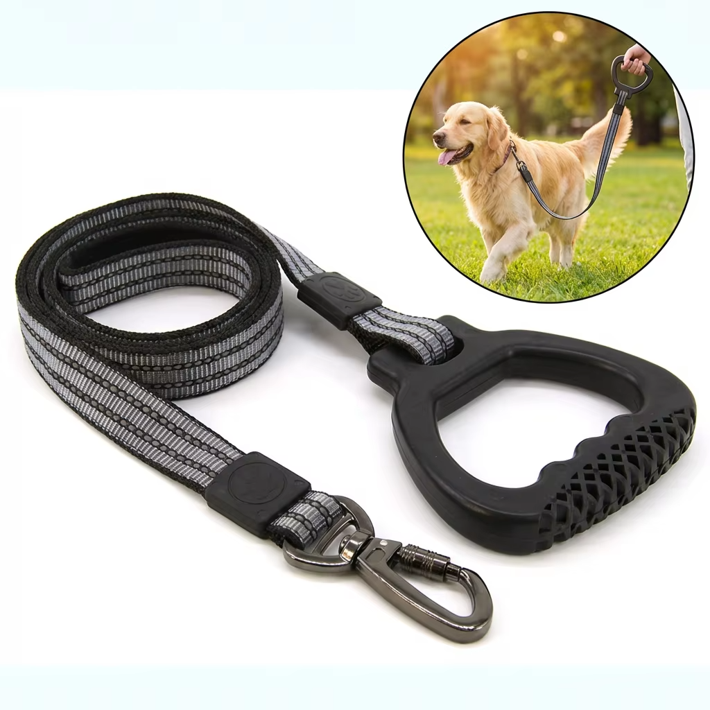 Reflecterende hondenriem met anti-slip handvat, sterke nylon trainingsriem.
